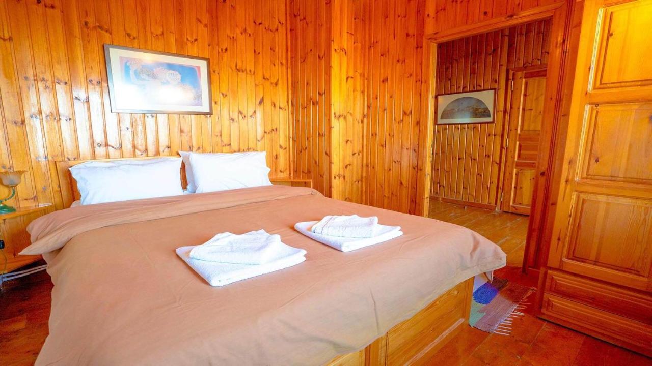 Chrissi Nefeli Apartment Agios Georgios Nileias Bagian luar foto